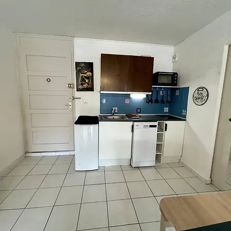 Sc510-03a Centre St Cyprien Appartement